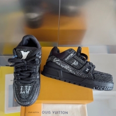 Louis Vuitton Trainer Sneaker